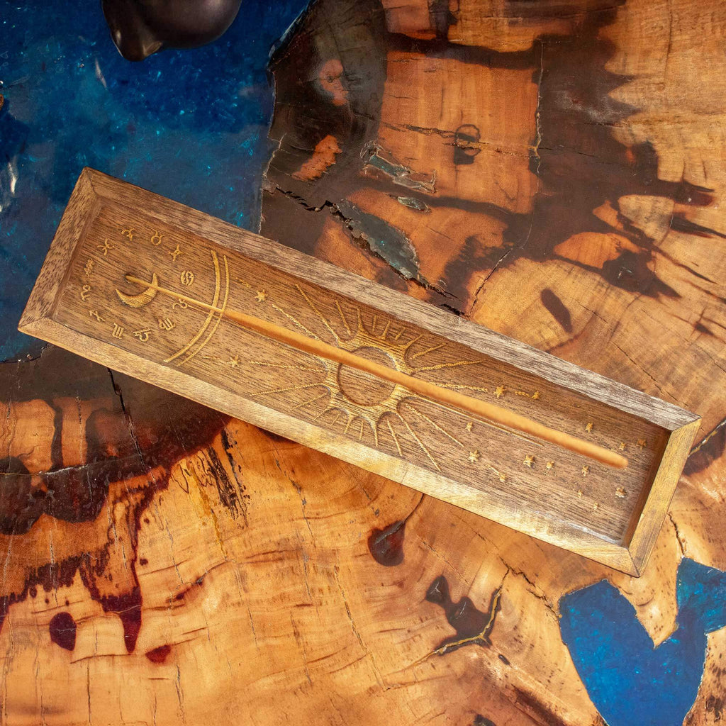 Mango koka vīraka turētājs 25 x 7.5 cm ar gravējumu ar vīraku