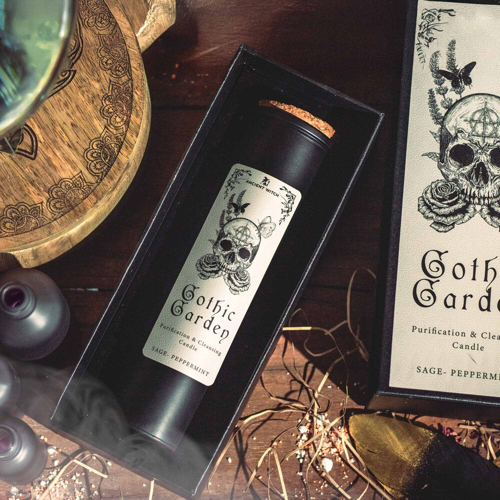 Attīrošā sojas vaska svece - Gothic Garden